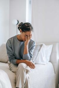 Upset-Woman-going-through-perimenopause